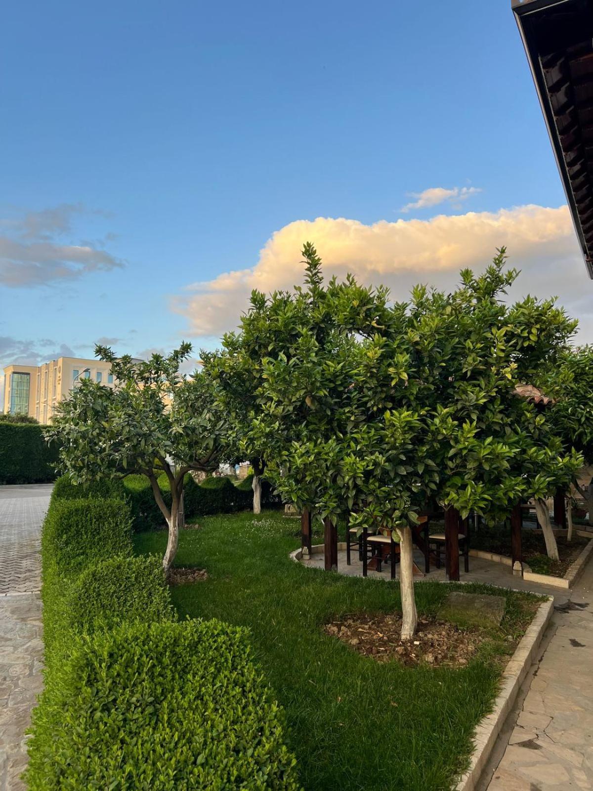 Hotel Kaceli Берат Экстерьер фото