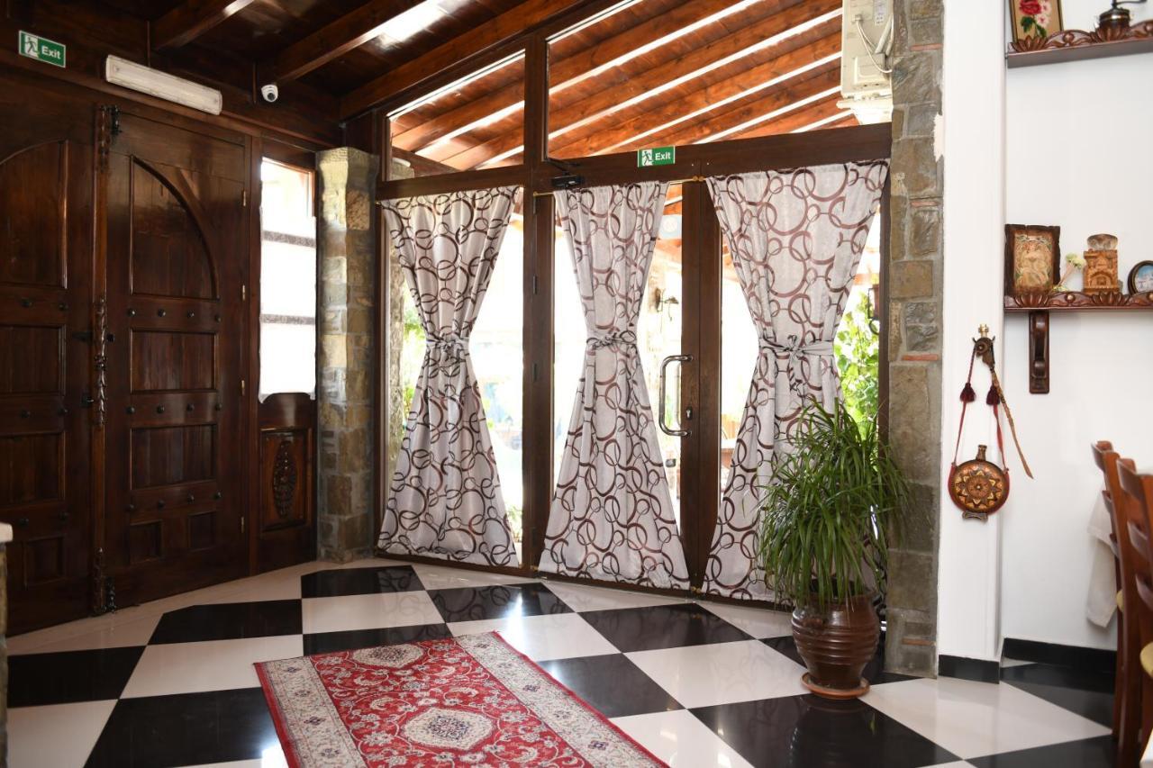 Hotel Kaceli Берат Экстерьер фото